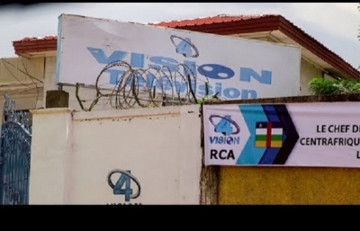 Médias: Vision 4 à nouveau autorisé à émettre en République centrafricaine