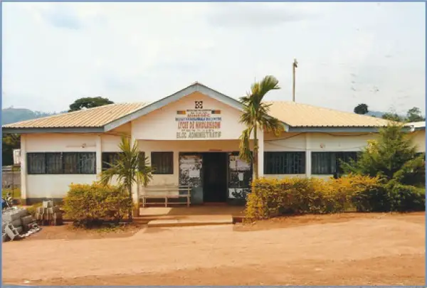 Lycée de Nkolbisson : Témoignages des élèves et des collègues sur les circonstances du drame