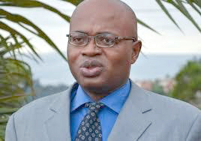 Décès de Idriss Deby : « Le Cameroun doit suivre de près la situation du Tchad », avertit le Pr Owona Nguini