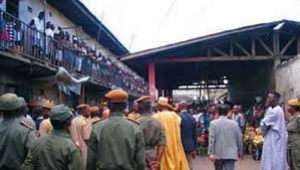 Justice camerounaise : Les peines alternatives sont-elles des palliatifs à la surpopulation carcérale ?