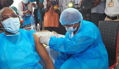 Vaccination contre le coronavirus : Le Gouvernement camerounais intensifie la sensibilisation