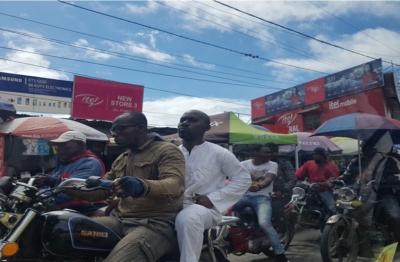 Les mototaxis assurent 61% du transport urbain dans la ville de Douala, selon une étude de la Communauté urbaine
