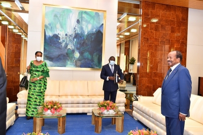 Cameroun : Paul Biya reçoit un émissaire de Sassou Nguesso