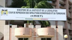 6 camerounais condamnés au Bénin pour faux passeports