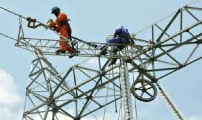 Développement : 465 localités dans l’arrière-pays vont bénéficier de branchements électriques gratuits