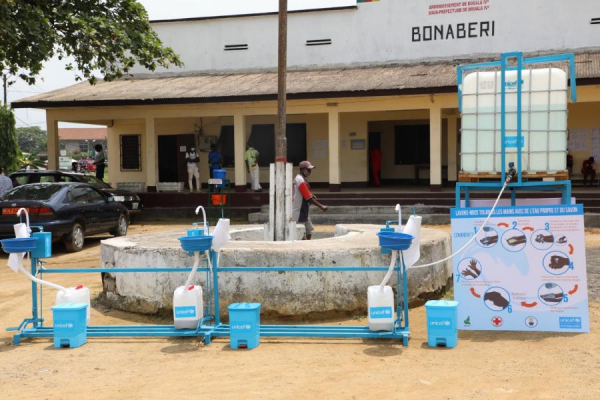 Relâchement face au Covid 19 : Les bacs de lavage de mains ont disparu de Douala