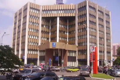 Une plainte va être déposée contre BPCE au sujet de la cession des actifs de la BICEC, révèle Jeune Afrique