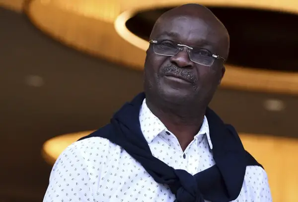 Travaux publics: le gouvernement va débourser plus de 16 millions de FCFA pour la réhabilitation de la résidence de Roger Milla