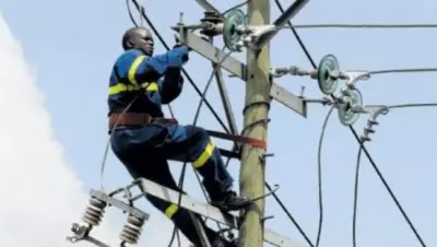 Vers l’électrification de 65 100 habitations dans 8 régions du Cameroun