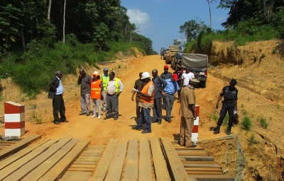 Route Batchenga-Ntui-Yoko-Lena : Le ministre sanctionne une entreprise de construction pour manque de performance