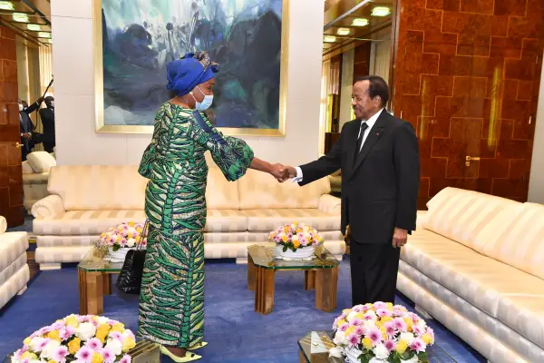 Audience au palais de l’Unité: le président de la République Paul Biya a reçu un envoyé spécial de son homologue congolais Sassou Nguesso