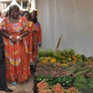 Election du président de la Fecafoot: Samuel Eto&#039;o reçoit le soutien des femmes Bayam selam