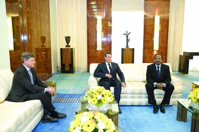 Le Président Paul Biya a reçu des opérateurs économiques suisses au Palais de l’unité