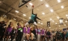 Basketball : Francesca Belibi remporte le concours de dunks du All-Star Game lycéen