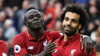 Ballon d’Or 2019 : Roger Milla et Joseph Antoine Bell doutent du sacre de Sadio Mané ou Salah