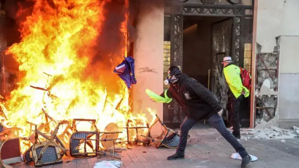 Manifestations des gilets jaunes : le regain des violences à Paris