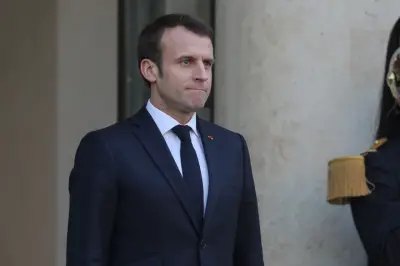France : Emmanuel Macron sur le point de saisir le Conseil constitutionnel sur la loi anti casseurs