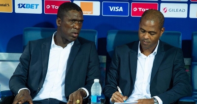 Clarence Seedorf et Patrick Kluivert traînent le Cameroun devant la FIFA pour « Licenciement abusif »