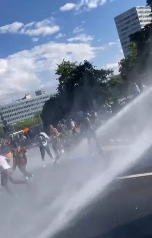 Manifestation contre le président Biya à Genève: la police Suisse s&#039;est opposée aux activistes