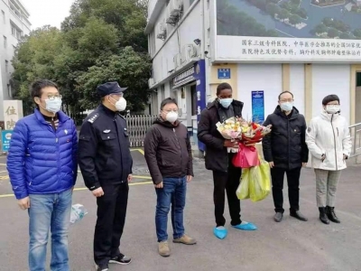 Coronavirus : Le camerounais Pavel Daryl Sem Kenou contaminé en Chine est sorti de l&#039;hôpital