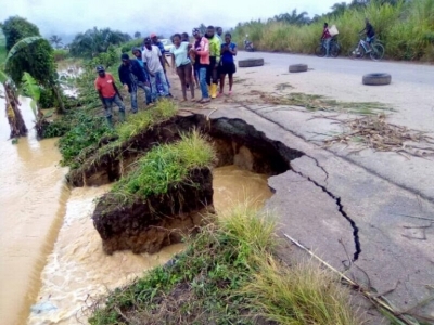Pluies diluviennes dans la région de l’Ouest : La circulation perturbée sur la route Santchou-Dschang