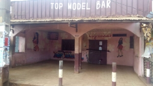 Fait Divers : Un militaire égorge un homme dans un bar à Ekounou