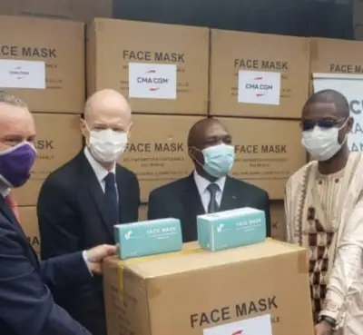Lutte contre le coronavirus : Le Groupe français CMA CG offre 80 000 masques faciaux au Cameroun