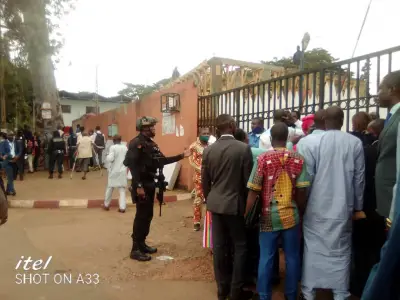 Yaoundé: Une bombe artisanale neutralisée au Ministère de la Fonction publique