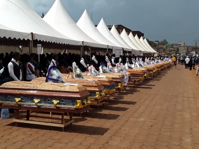 Cérémonie d&#039;hommage à Bafoussam : Adieu aux 43 disparus