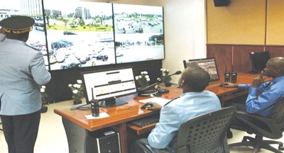 Sécurité des villes : La police inaugure un nouveau centre de commandement de vidéo surveillance