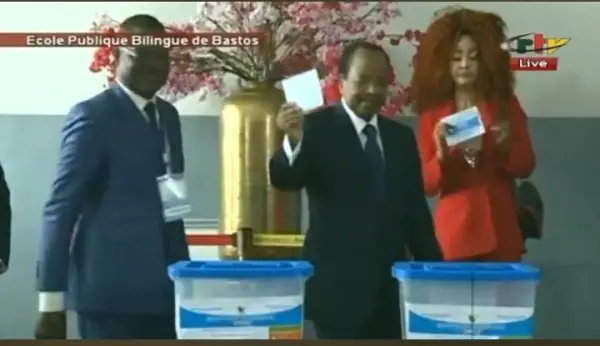 Paul Biya annonce des élections régionales après les législatives et municipales