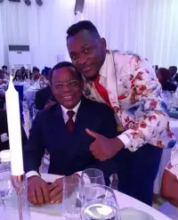 Dynastie Le TIGRE dénonce le tribalisme de certains fans, après une photo avec Maurice KAMTO