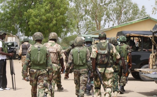 Terrorisme au Nigéria : Cinq soldats tués, 30 disparus dans l&#039;attaque d&#039;une base par Boko Haram