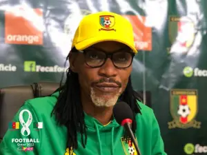 Lions indomptables: Rigobert Song organise un stage pour les joueurs locaux