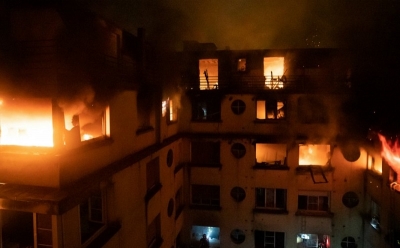 Incendie mortel à Paris : Trois personnes perdent la vie dans un immeuble en flammes