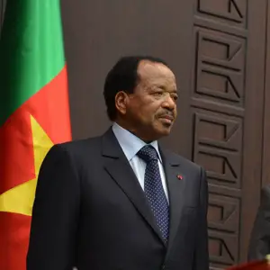 Les Histoires de Ferdin: Sacré père noël Paul Biya