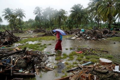 Tsunami en Indonésie: La pluie entrave les efforts désespérés des secours