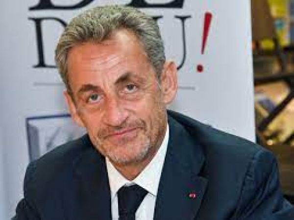Chronique judiciaire: Le tribunal ordonne l’audition de Nicolas Sarkozy comme témoin