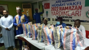 Fête du Ramadan: Des dons pour une centaine de famille à Douala