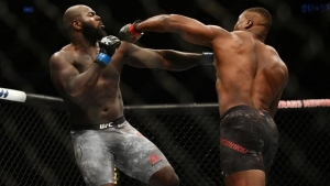 Combat MMA : Francis NGANNOU met KO Jairzinho Rozenstruik et remporte sa 15ème victoire en 20 secondes