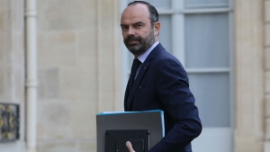 France: Edouard Philippe va rencontrer ce lundi, les policiers agressés par les Gilets jaunes