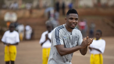 Tenue des propos discourtois contre les icônes sportives : Me Christian Ntimbane Bomo exige des « insulteurs professionnels » qu’ils « laissent aussi Samuel Eto’o tranquille »