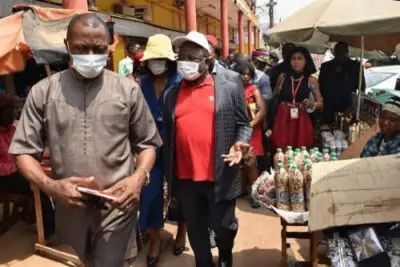 Hausse illégale des prix : Le Ministère du Commerce traque les commerçants dans les marchés de Yaoundé