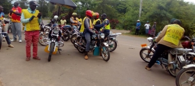 Mbam et Kim : Deux motos-taximen portent plainte contre le Maire de Mbangassina
