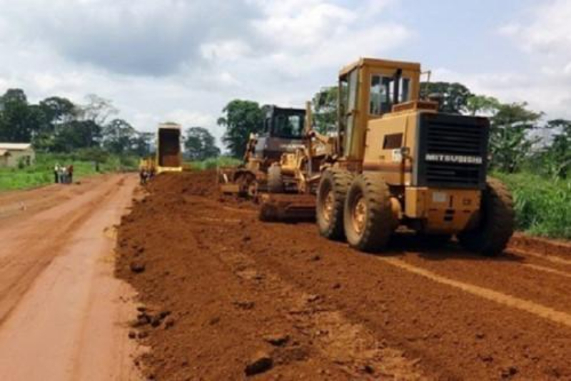 Entretien routier en 2023 : Le Cameroun va prioriser les routes communales désenclavant les bassins de production